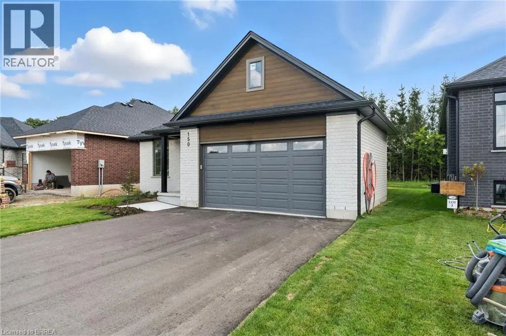 150 VANROOY Trail