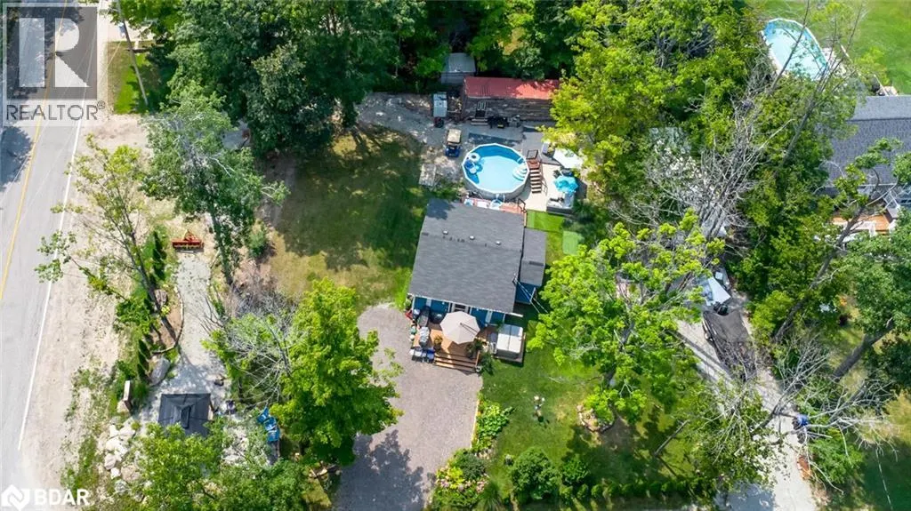 28 WOZNIAK Road