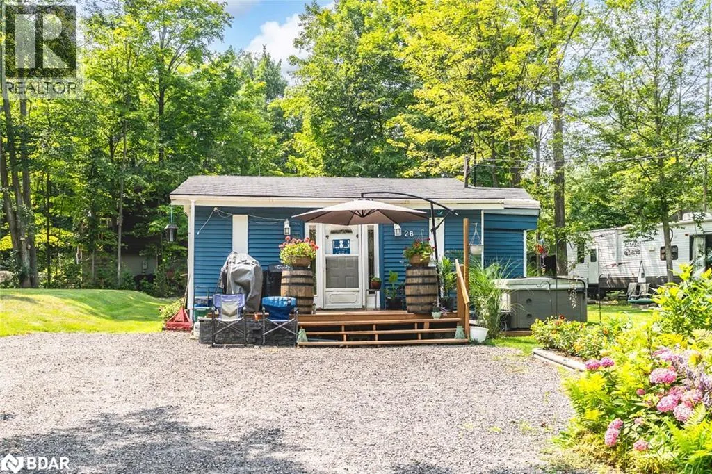 28 WOZNIAK Road