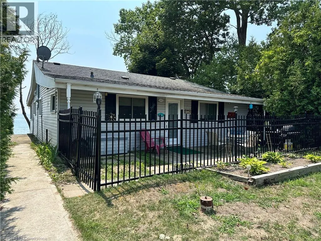 2110 LAKESHORE Road