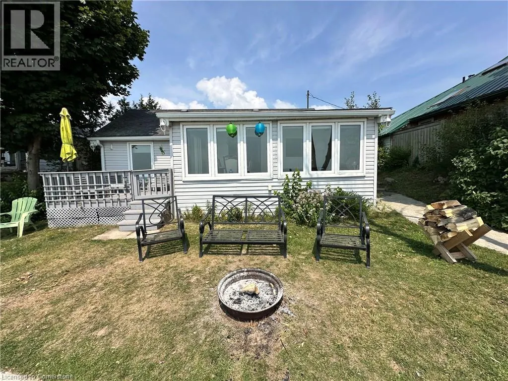 2110 LAKESHORE Road