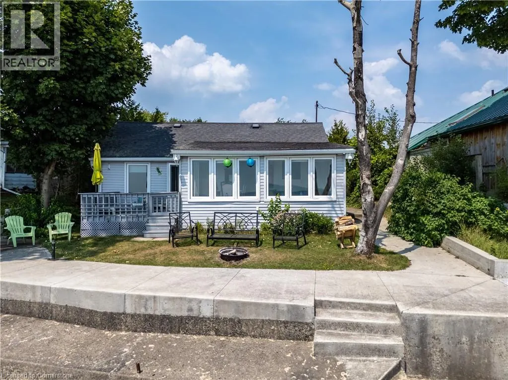 2110 LAKESHORE Road