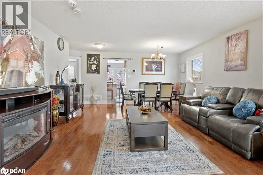 16 GOODWIN Avenue
