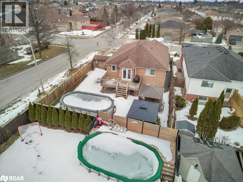 16 GOODWIN Avenue