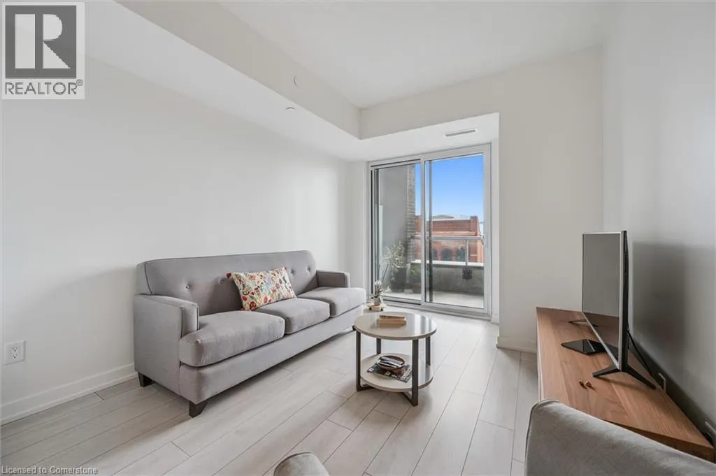 55 DUKE Street Unit# 323, #323