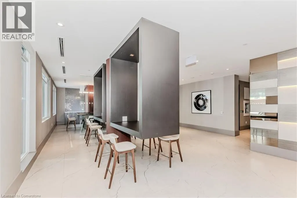55 DUKE Street Unit# 323, #323