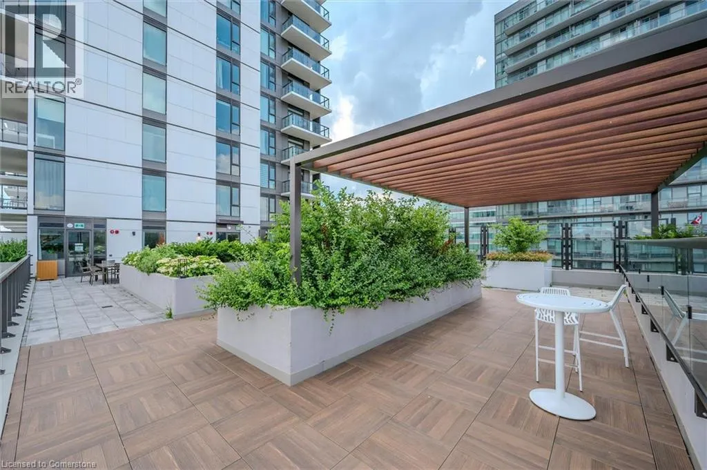 55 DUKE Street Unit# 323, #323