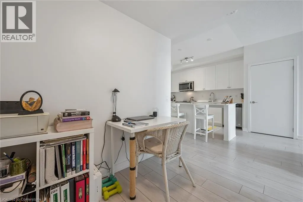 55 DUKE Street Unit# 323, #323