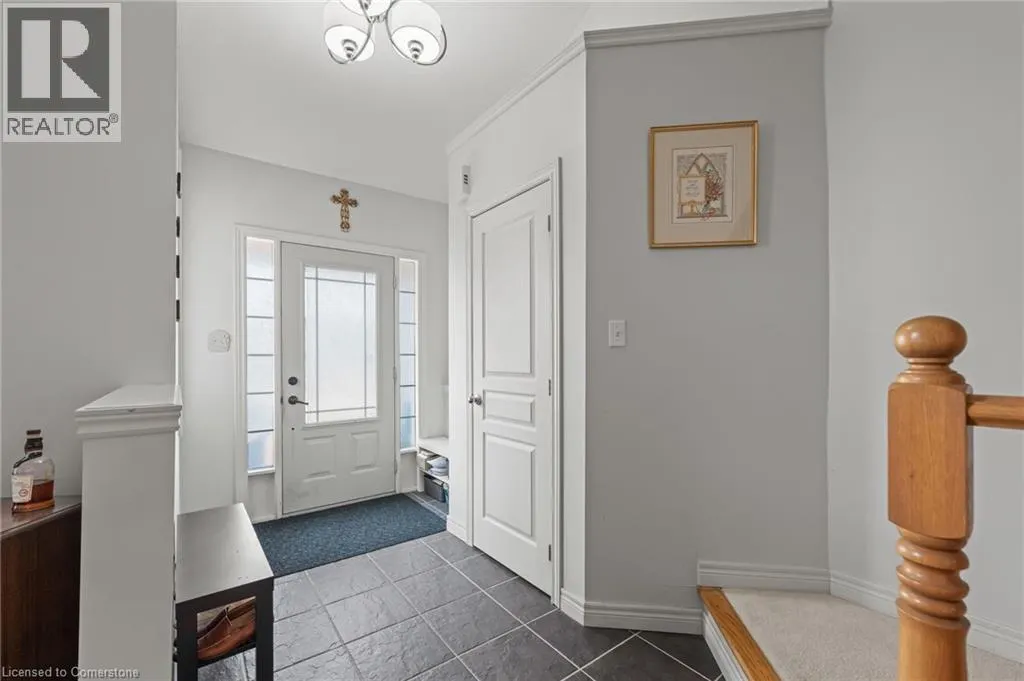 4 IRONGATE Drive