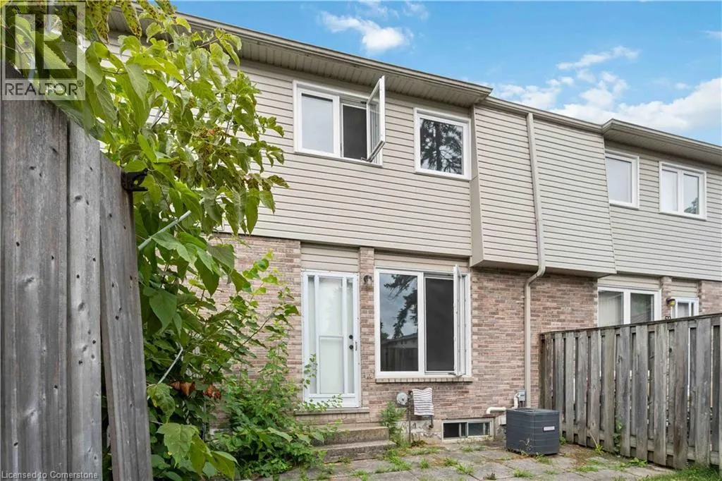 33 ROCHELLE Avenue Unit# 60, #60