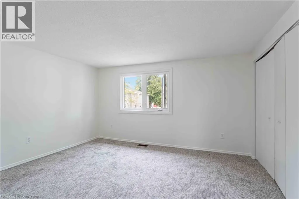 33 ROCHELLE Avenue Unit# 60, #60
