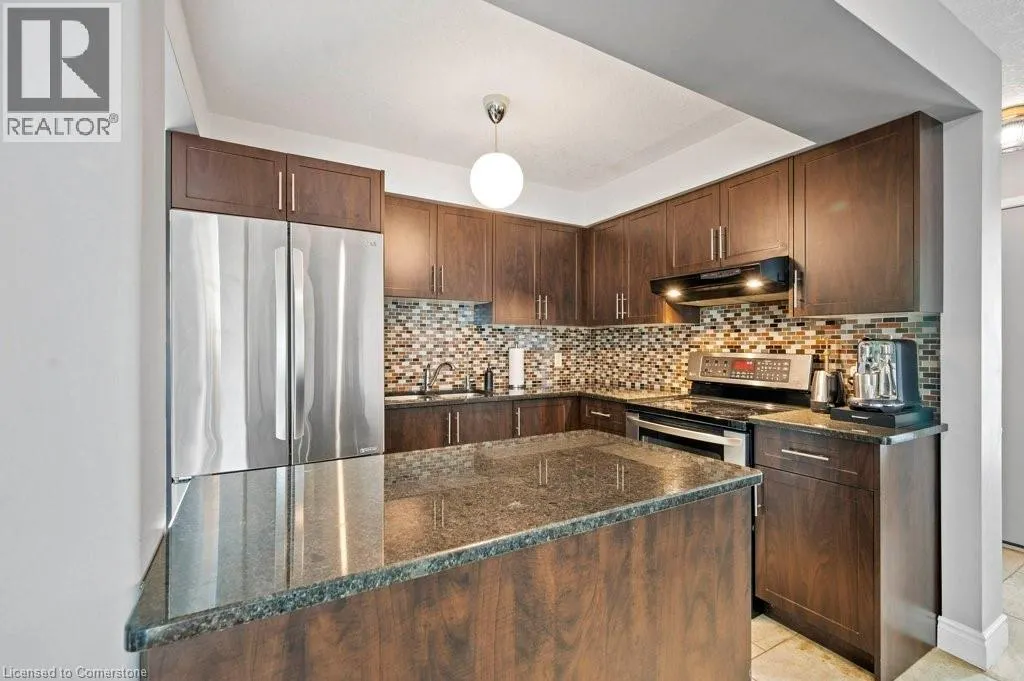 66 HIGH ACRES Crescent