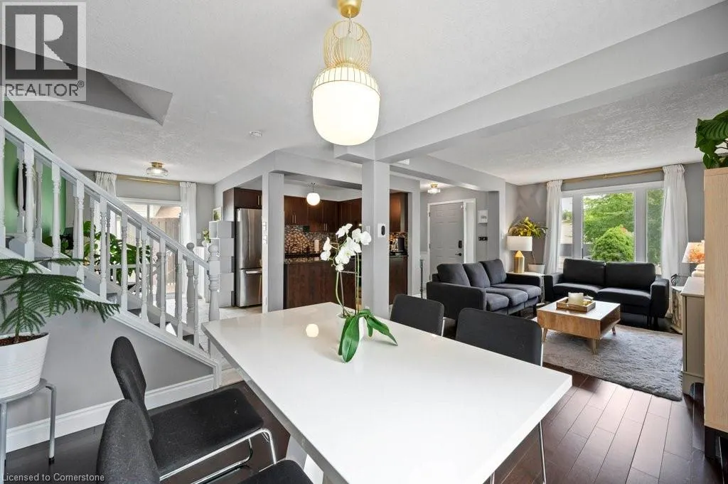 66 HIGH ACRES Crescent