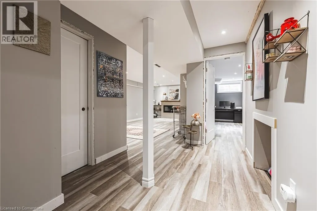 214 SNYDER'S Road E Unit# 2, #2