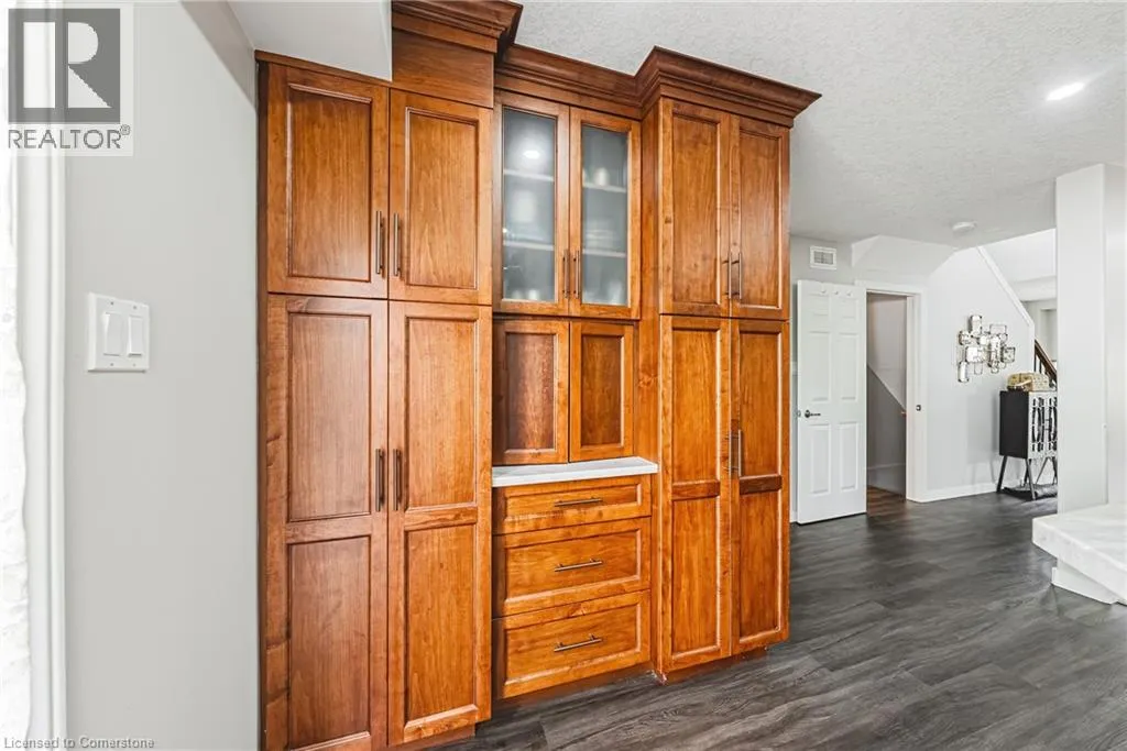 214 SNYDER'S Road E Unit# 2, #2