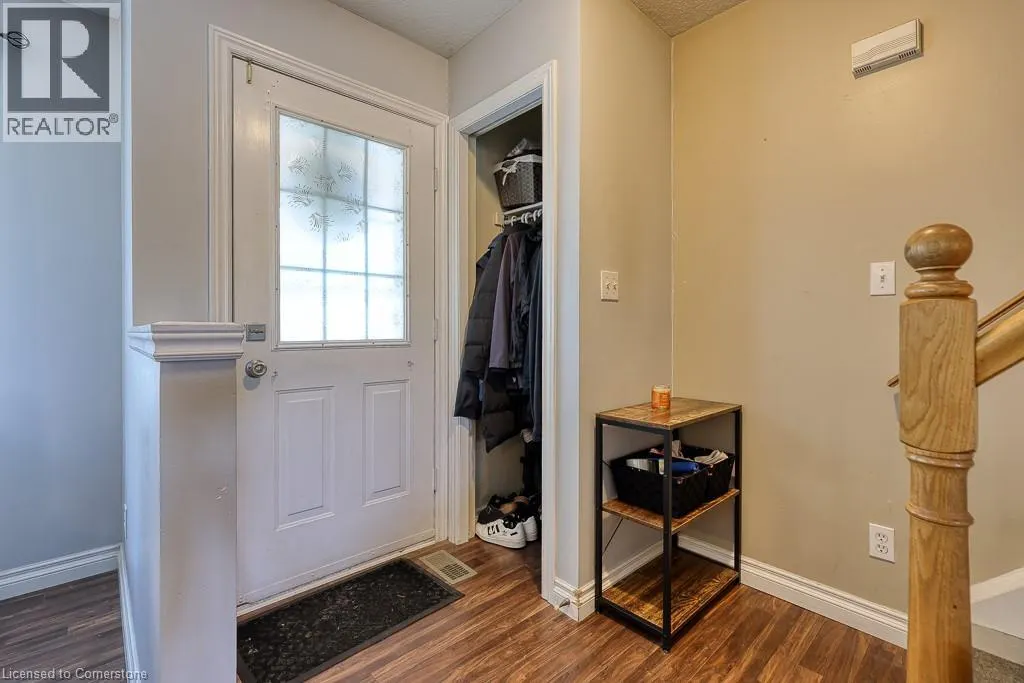 149 SNYDER'S Street E Unit# 9, #9