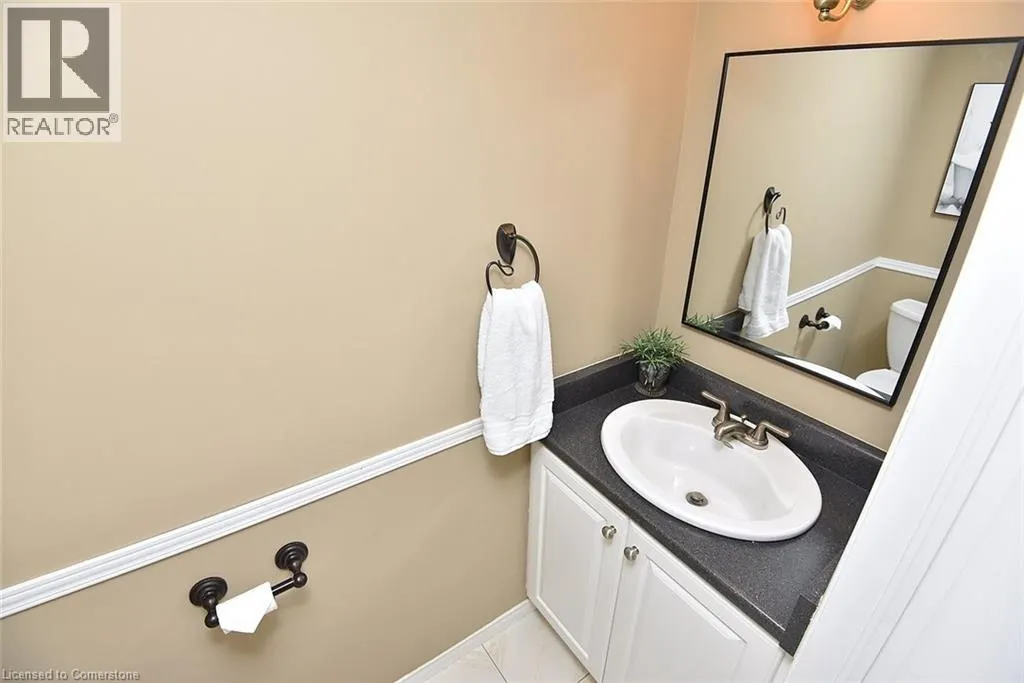 644 UPPER PARADISE Road Unit# 20, #20