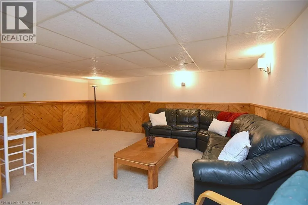 644 UPPER PARADISE Road Unit# 20, #20