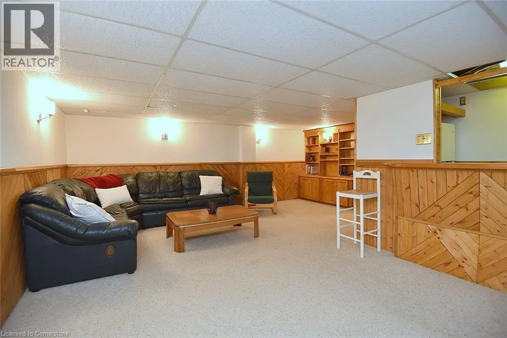644 UPPER PARADISE Road Unit# 20, #20