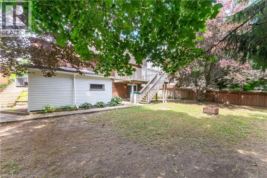 20 ROSENEATH Crescent