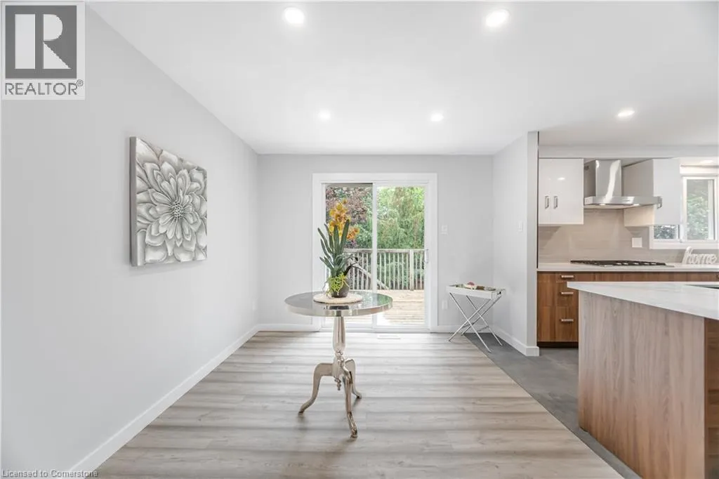 20 ROSENEATH Crescent