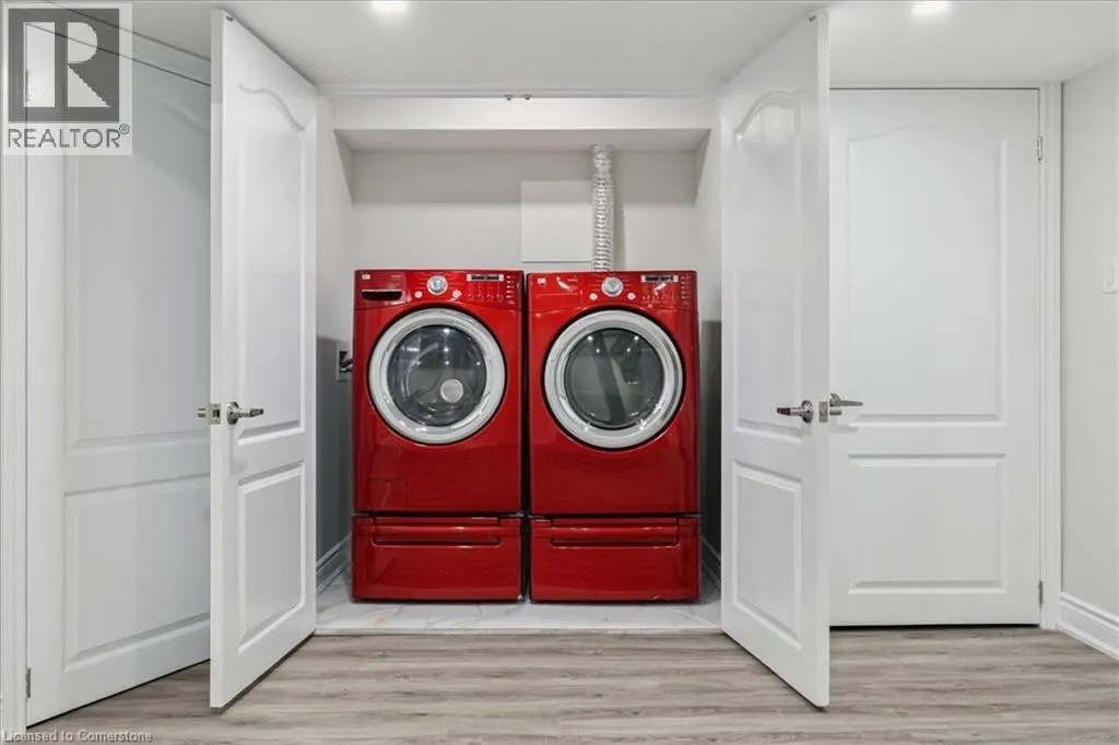 60 CLOVERLEAF Drive Unit# 38, #38