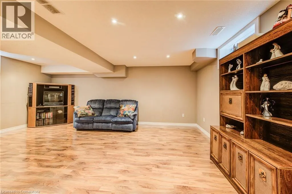 272 GATEHOUSE Drive