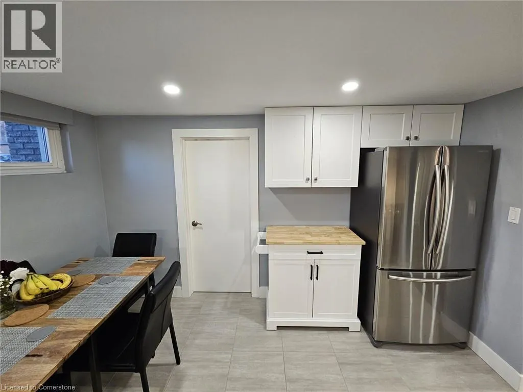 141 MARCELLA Crescent Unit# LOWER LEVEL