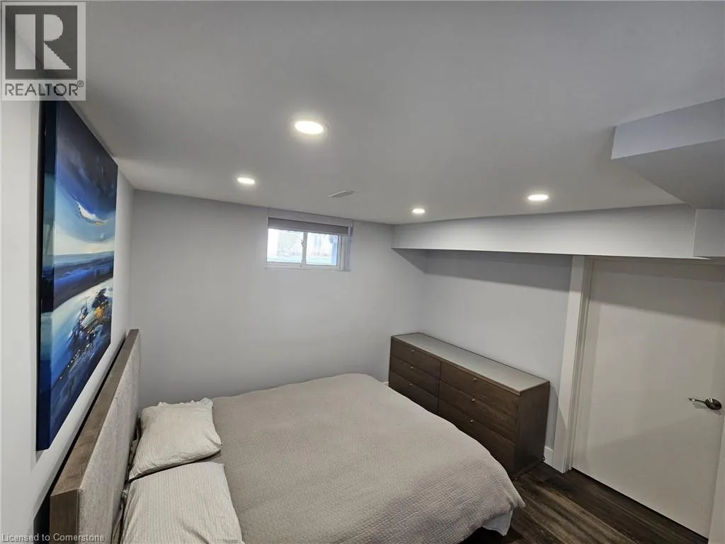 141 MARCELLA Crescent Unit# LOWER LEVEL