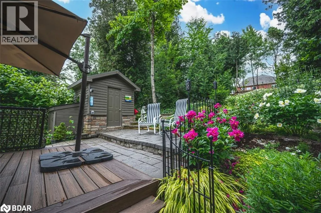 31 PLUNKETT Court