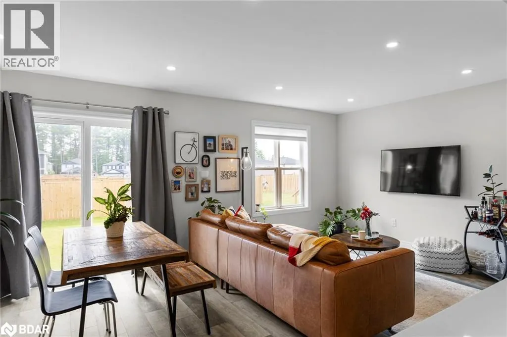 8 NICOLE PARK Place