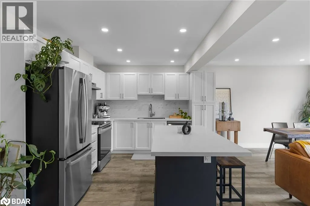 8 NICOLE PARK Place