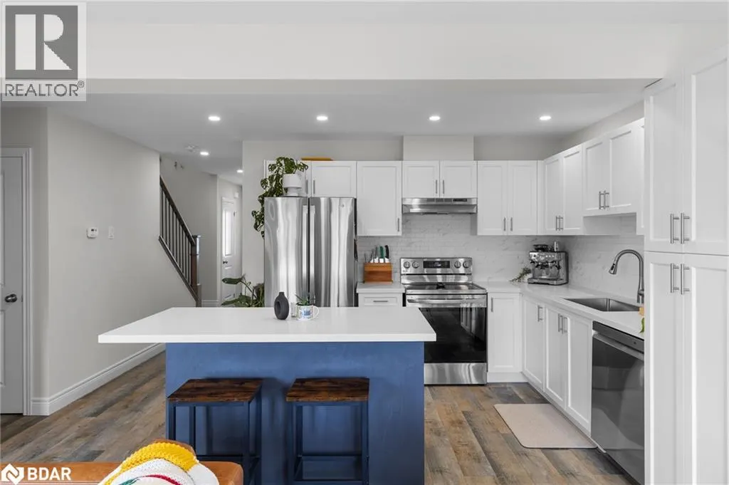 8 NICOLE PARK Place