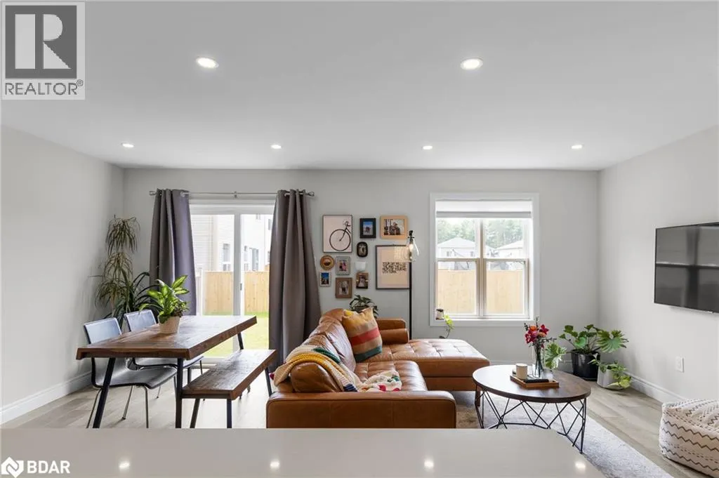 8 NICOLE PARK Place