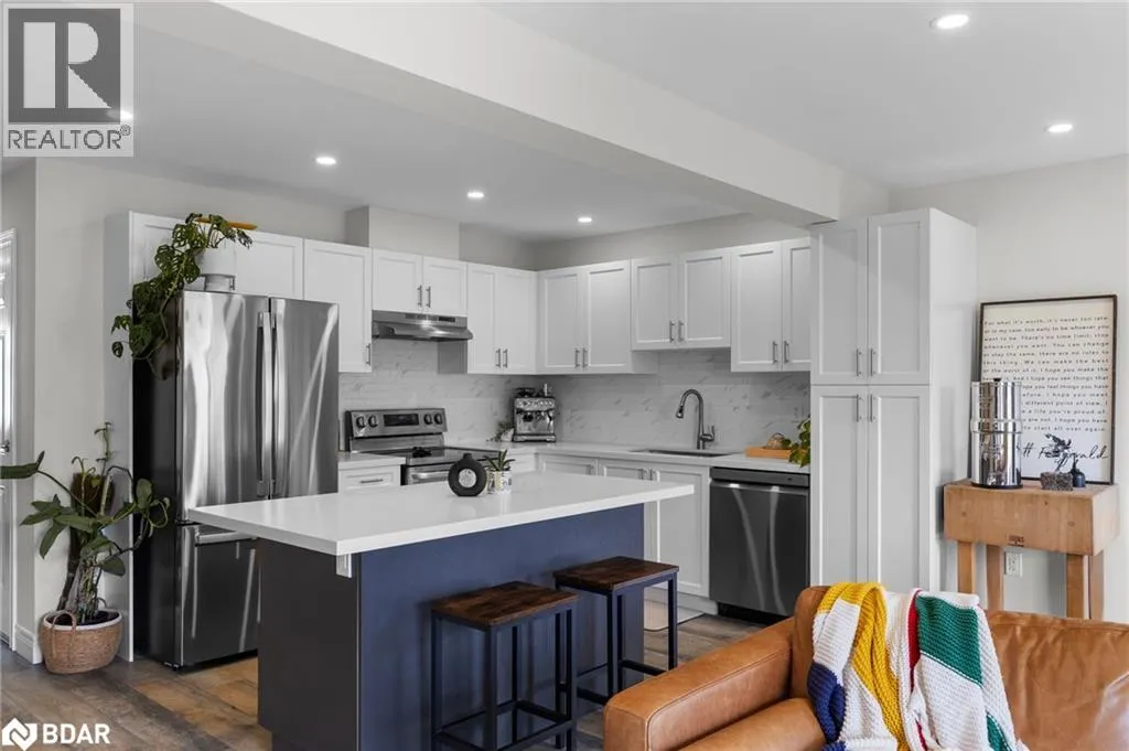 8 NICOLE PARK Place
