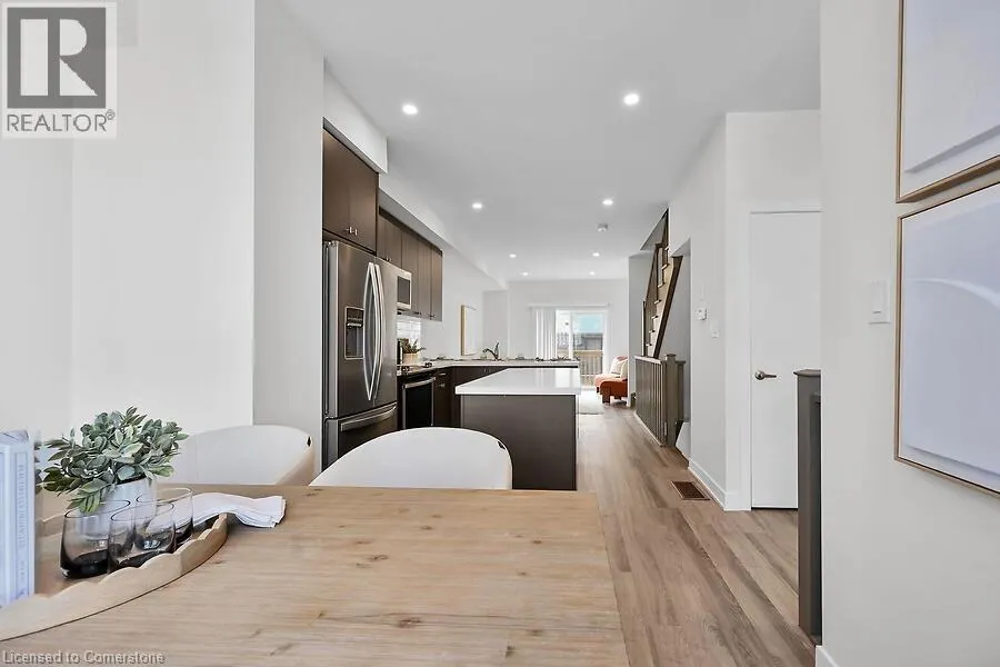 17 MARKLE Crescent