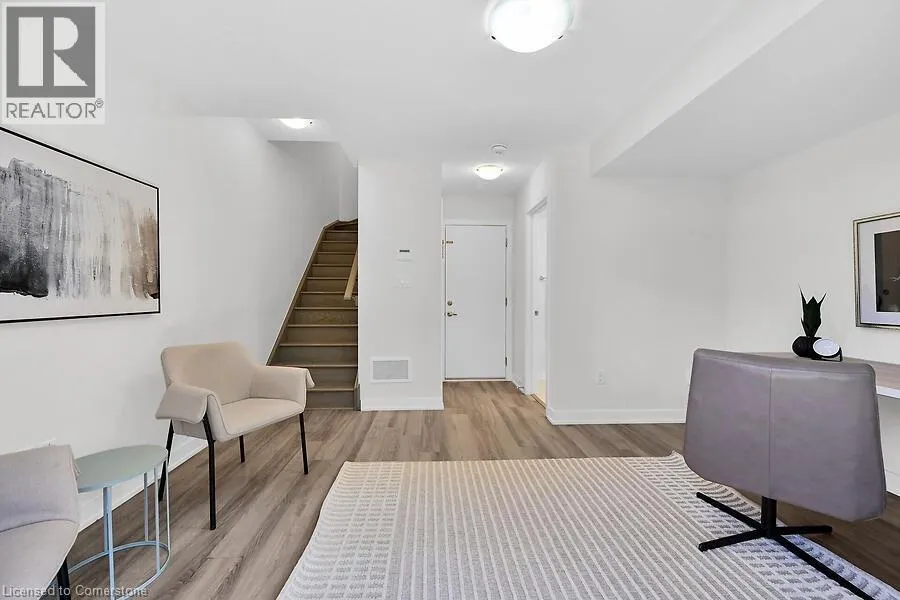 17 MARKLE Crescent