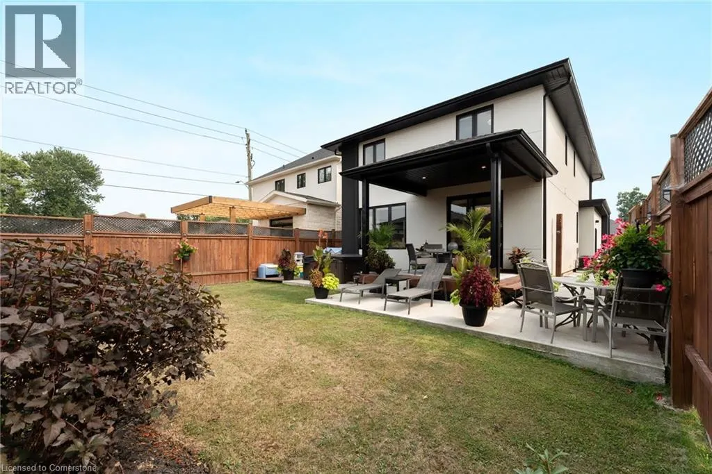 14 WILLOWBROOK Drive