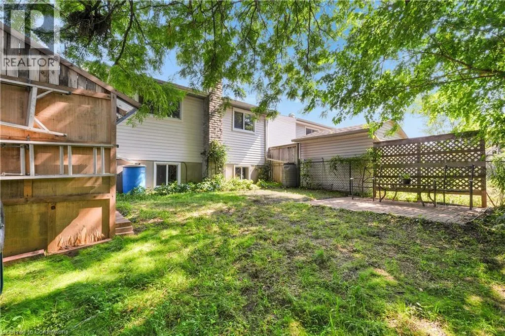 446 DRUMMERHILL Crescent