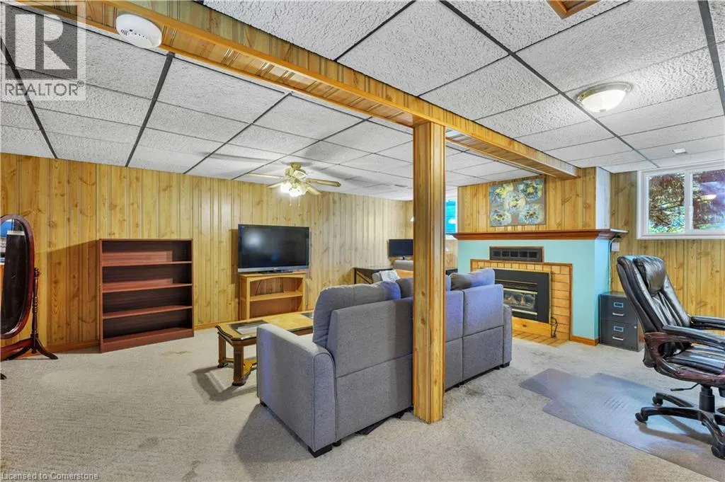 446 DRUMMERHILL Crescent