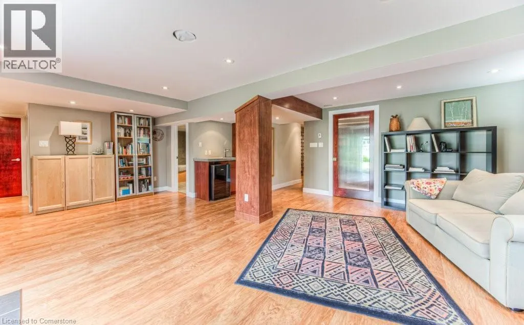 482 APPLEDALE Crescent