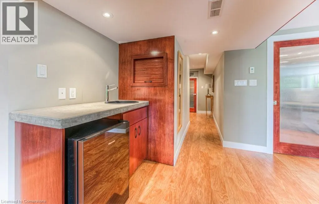 482 APPLEDALE Crescent