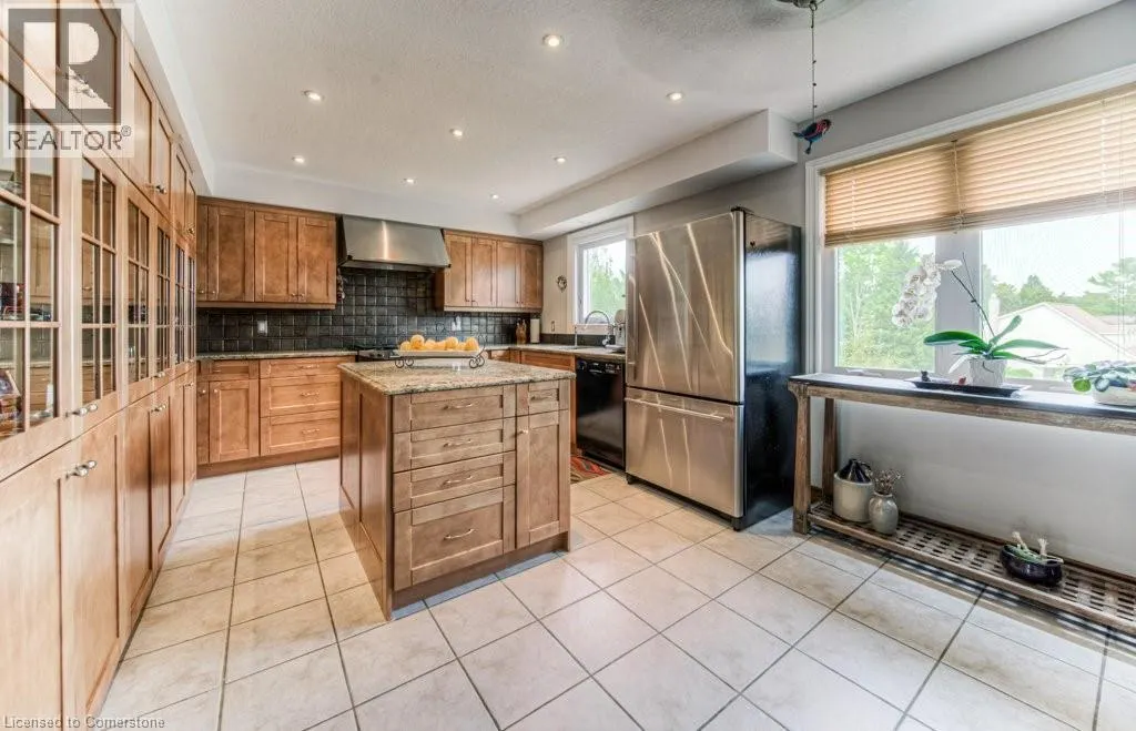 482 APPLEDALE Crescent