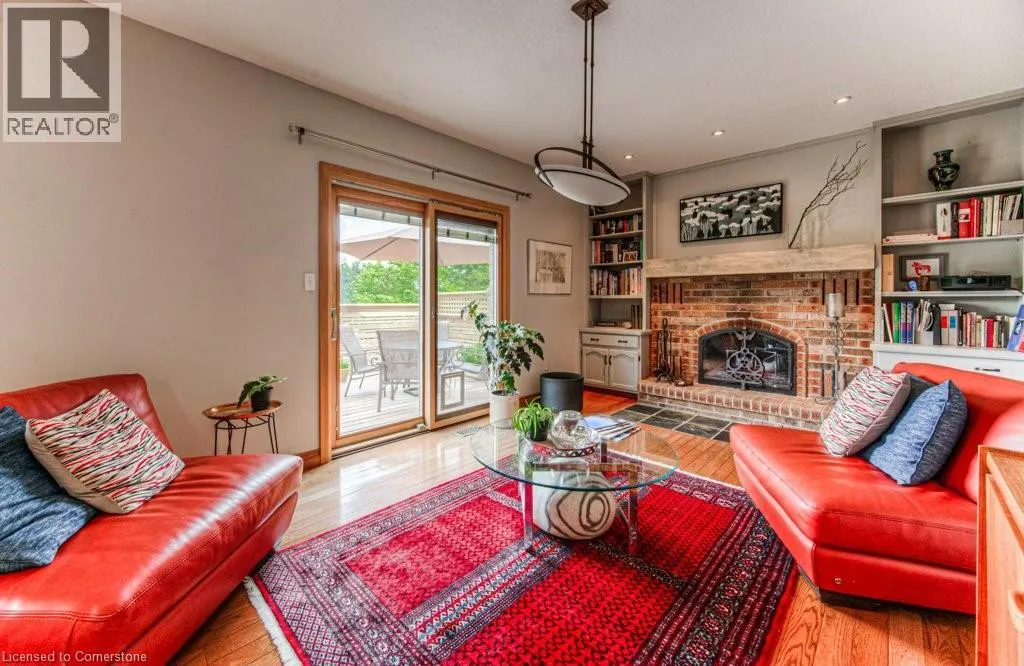 482 APPLEDALE Crescent