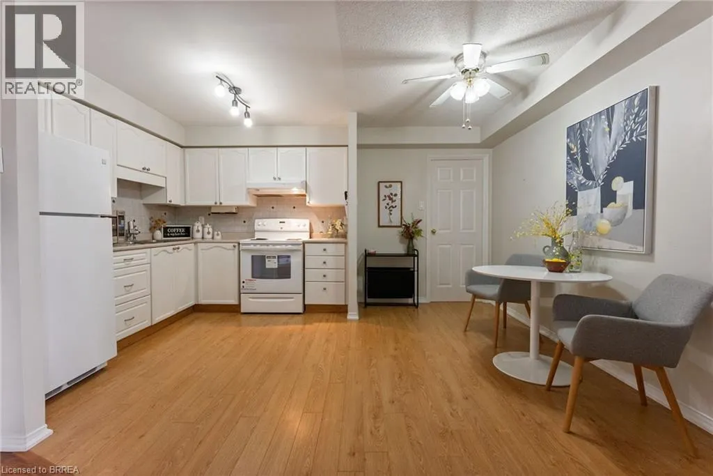 9 BONHEUR Court Unit# 212, #212