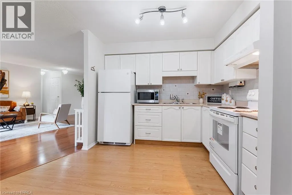 9 BONHEUR Court Unit# 212, #212