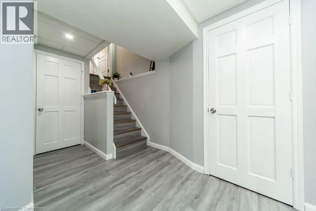 579 WINDJAMMER Way