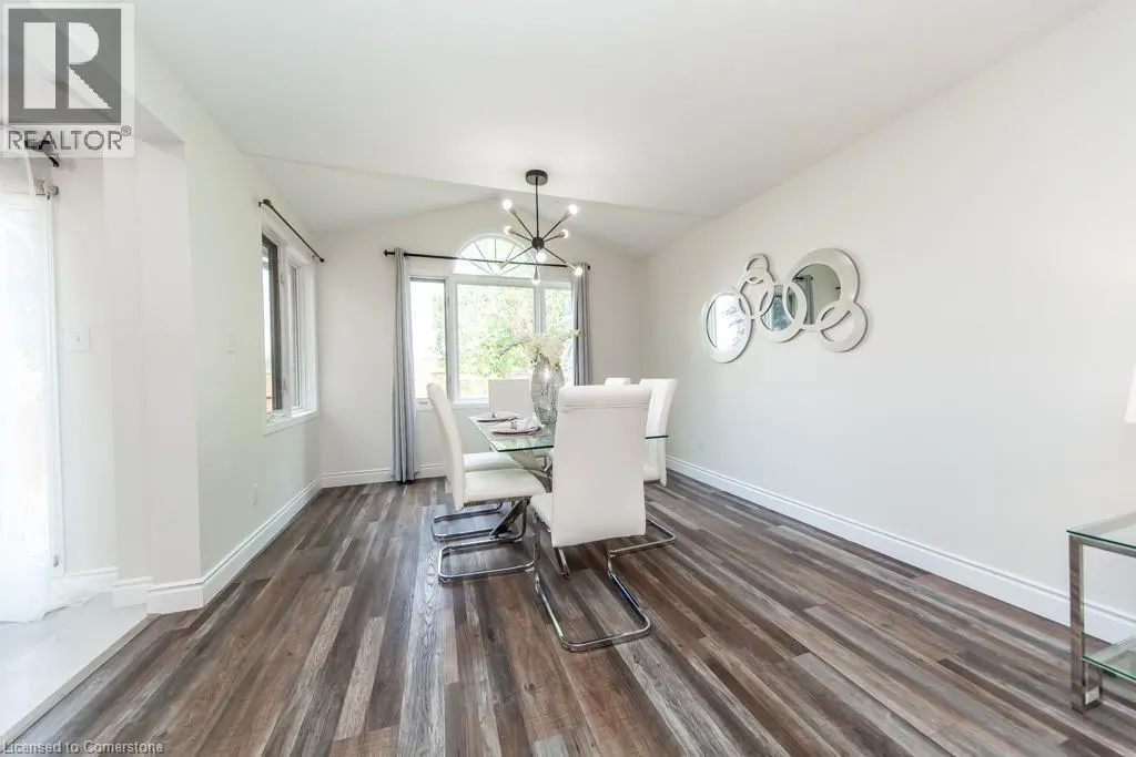 579 WINDJAMMER Way