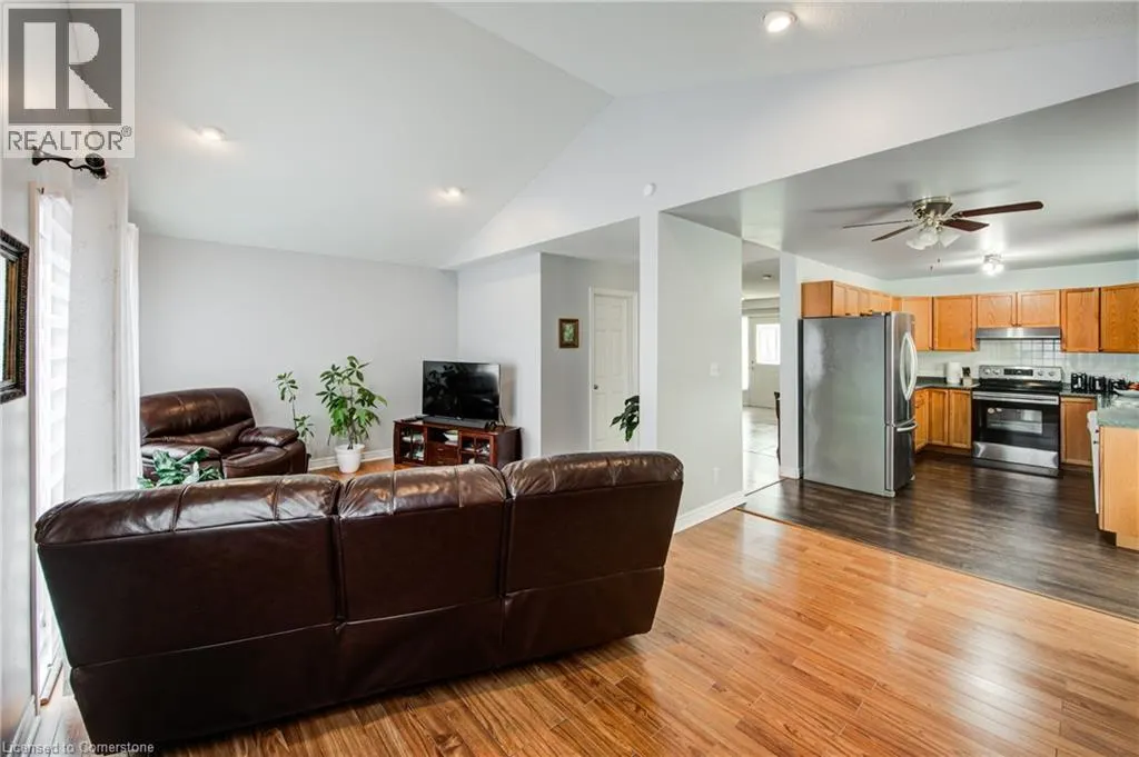 541 ALBERTA Avenue