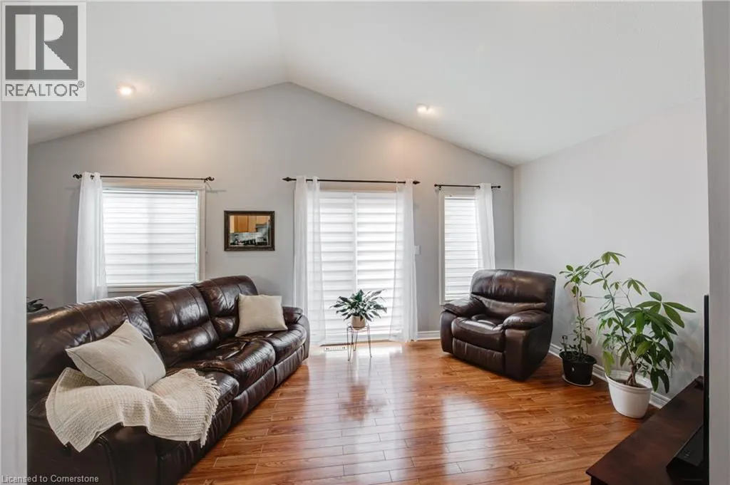 541 ALBERTA Avenue
